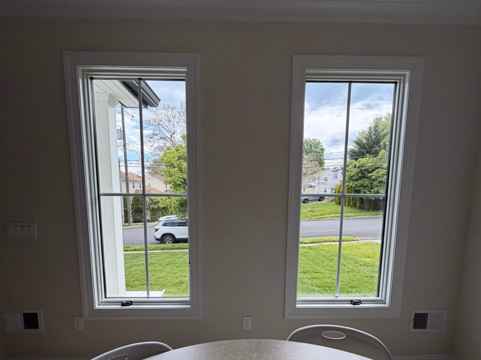Lafayette D35 Highline in Mushroom - Dining Room Before